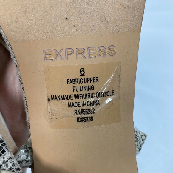 Express Sandals Womens Sz 6 Ivory Black Snake Print Ankle Strap Square Toe Heel - Picture 6 of 7